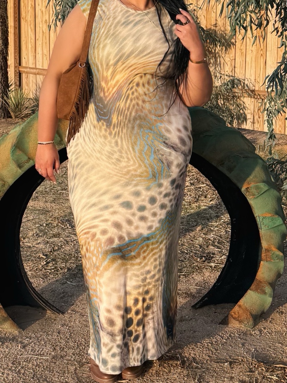 AFRM Short-Sleeve Slim Mesh
Maxi Dress